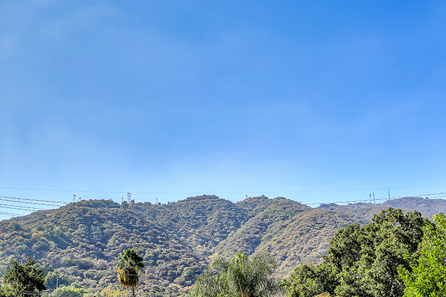 Is La Crescenta a Good Place to Live?
